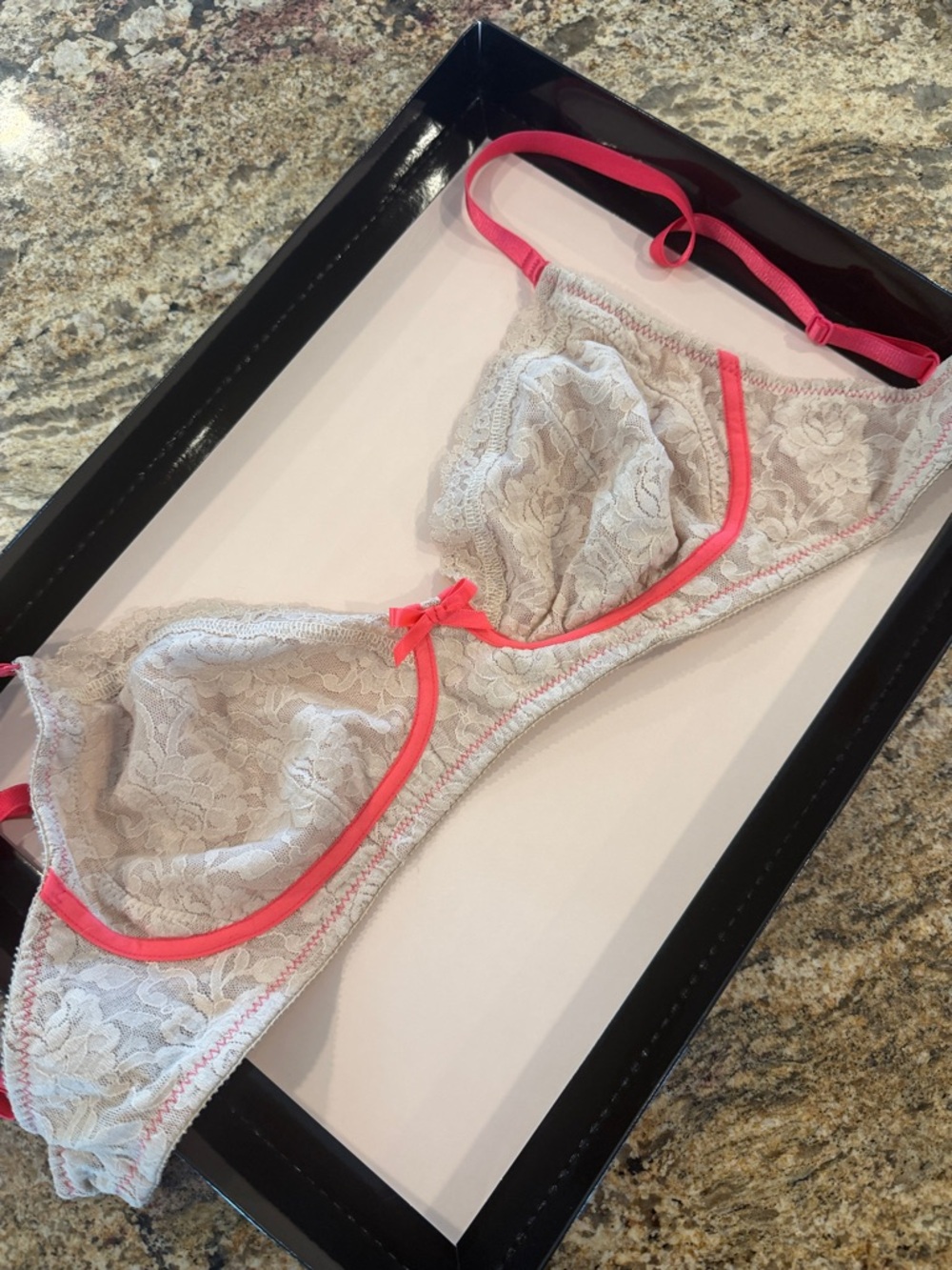 Size-32 D Hanky Panky Lace Nude Bra with Contrast pink Trim